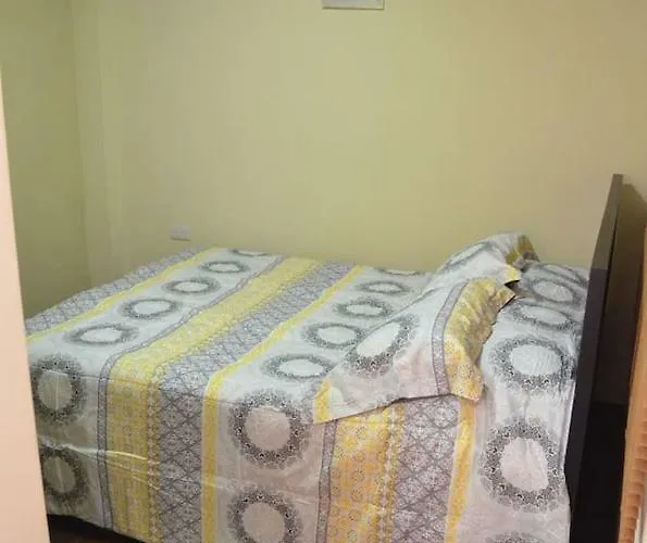 #5 Private Room Close To Airport